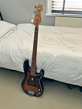 Fender Standard Precision Bass