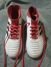 Addidas Predator trainers