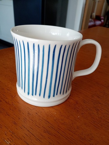 Blue white chunky mug by - &,