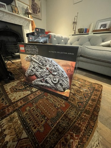 Ucs millennium falcon - millennium,
