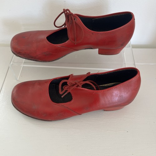 Vintage 1970s red - red, tap