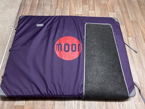 Moon climbing warrior - moon,