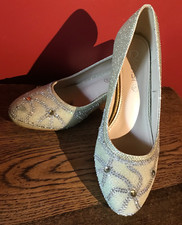 KELSI DIAMANTE KITTEN HEEL