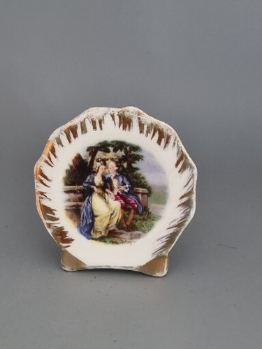 Liverpool road pottery posy - road,