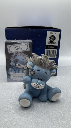 Blue nose friends figurine - blue,
