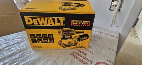 Dewalt dwe6411 230w - 230w, palm