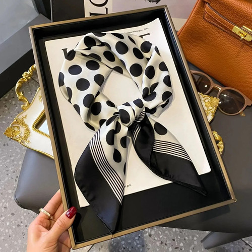 Women 70x70cm silk scarf - women’s,