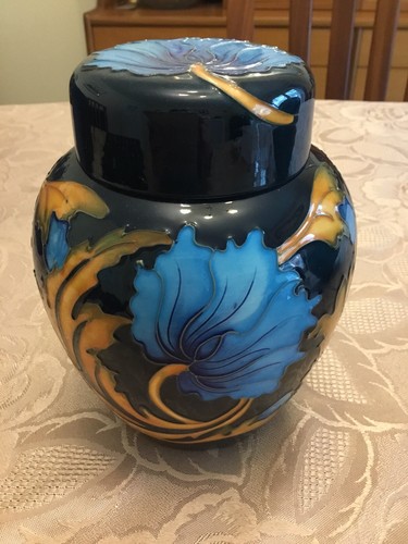Moorcroft poppies the wind - poppies,