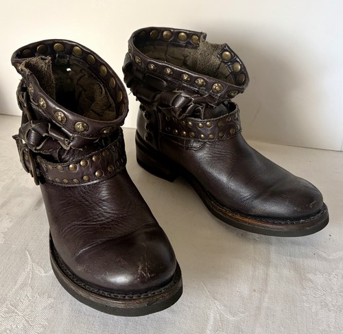 Ash dark brown woven leather - brown,