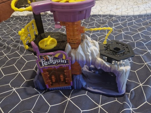 Imaginext penguin lair - dc,