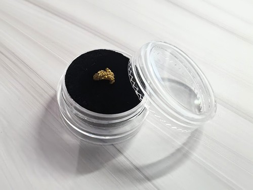 29g natural gold - 0.29g, nugget