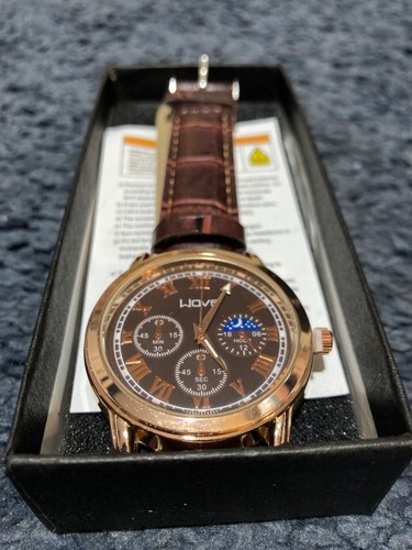 Men watch with - watch, brown