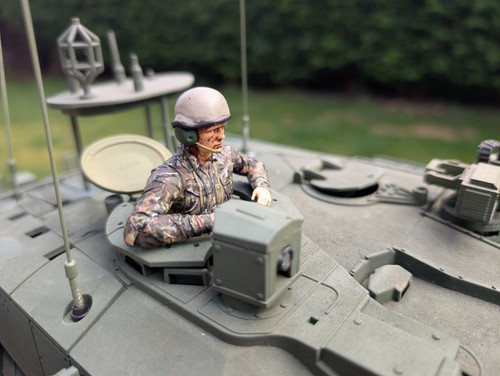 British tank crew - 1/16,