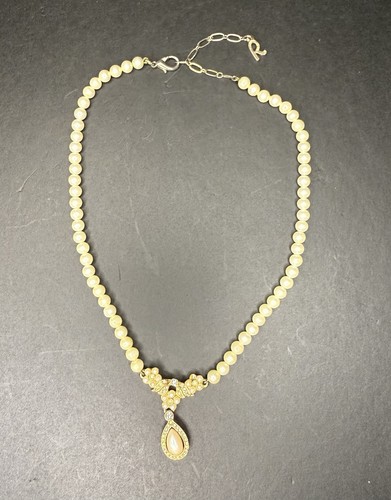 Vintage rosita faux pearl - faux,