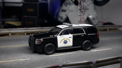 596 black chp - 1:64,