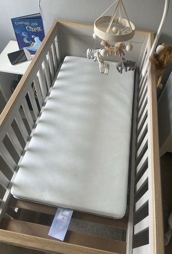 Mamas papas cot premium - mamas,