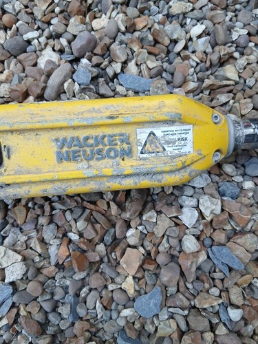 Wacker neuson concrete poker - neuson,