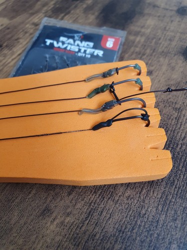 Carp fishing rigs start - 30,