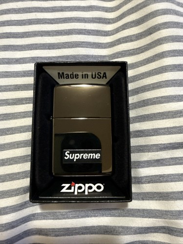 New supreme zippo gun - new,