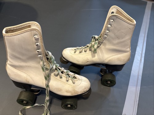 Vintage retro roller derby - vintage,