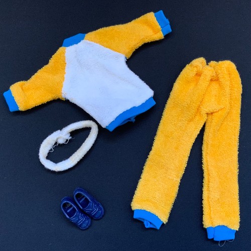 Vintage sindy doll clothes - sindy,