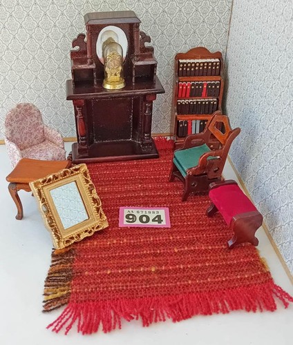 Vintage dolls house furniture
