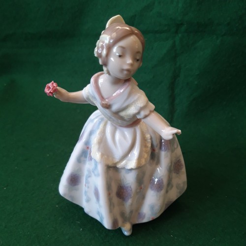 Lladro retired figurine - lladro,