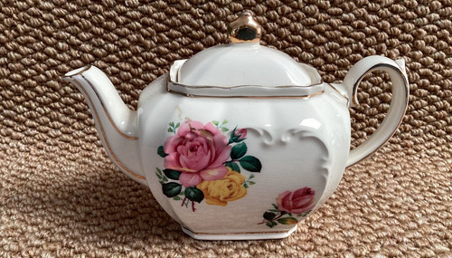 Sadler pink yellow roses - ~~, &