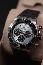 Breitling Super Chronomat B01