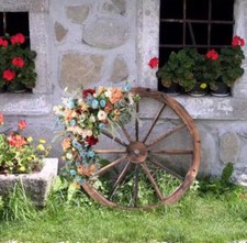 Set of 2 Decorative Vintage Wooden Wagon Wheels — Fir Wood Garden and Wall Décor