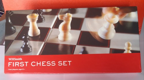 First chess set smith - first,