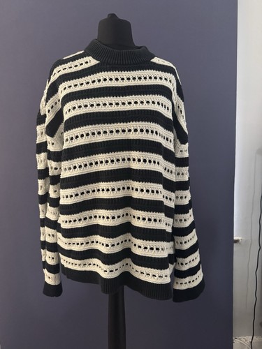 Navy cream striped crochet - cream,