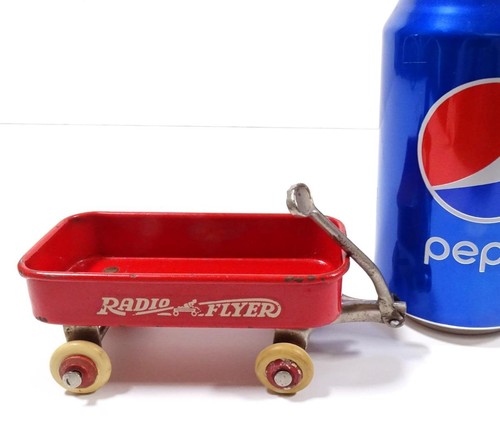 Vintage radio flyer - vintage,