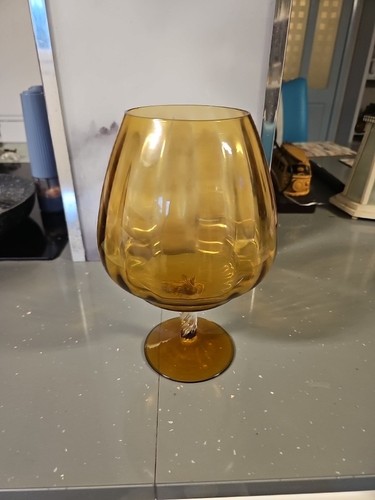 Oversized brandy glass - oversized, in
