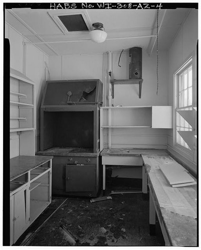 Interior view chemistry lab - 4.,