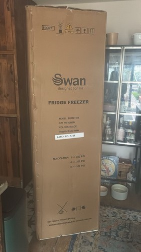 Smeg fridge freezer - -,
