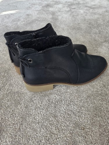 Marks and spencer size ankle - and,