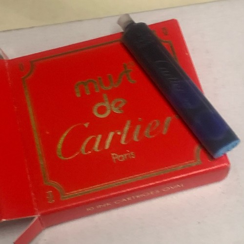 Rare must cartier oval - rare,