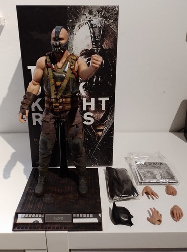 Hot toys batman - bane, mms183