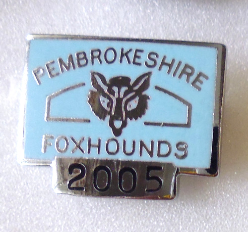 Pembrokeshire foxhunds enamel - pembrokeshire,