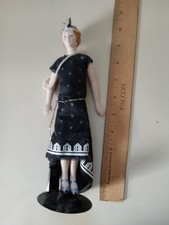 Avon VINTAGE Roaring Twenties Flapper Porcelain Figurine