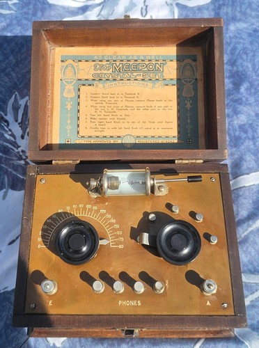 The meepon crystal radio - the,