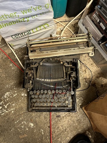 Royal typewriter 1930 - typewriter,