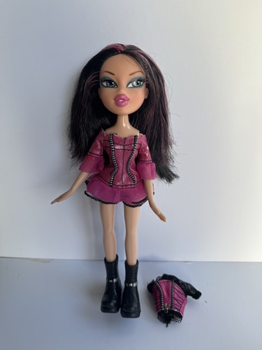 Bratz doll girlz - doll, really