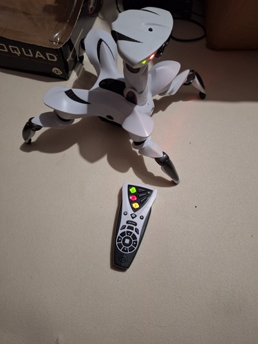 Wowwee roboquad remote control - wowwee,