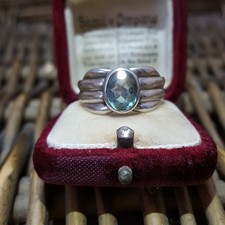 Vintage Sterling Silver Ring Blue Topaz Carved Shoulders UK Size N.5 EU 54.5