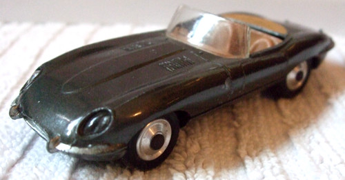 Corgi vintage model jaguar - corgi, "vintage"
