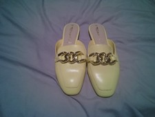 BN YELLOW AND GOLD SLIP ON FLAT SHOES FROM TAMARIS SIZE 38