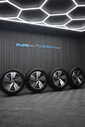Genuine porsche taycan - genuine, 19"