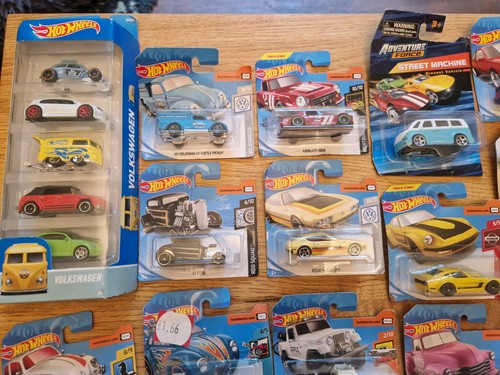Job lot hot wheels carded - hot,